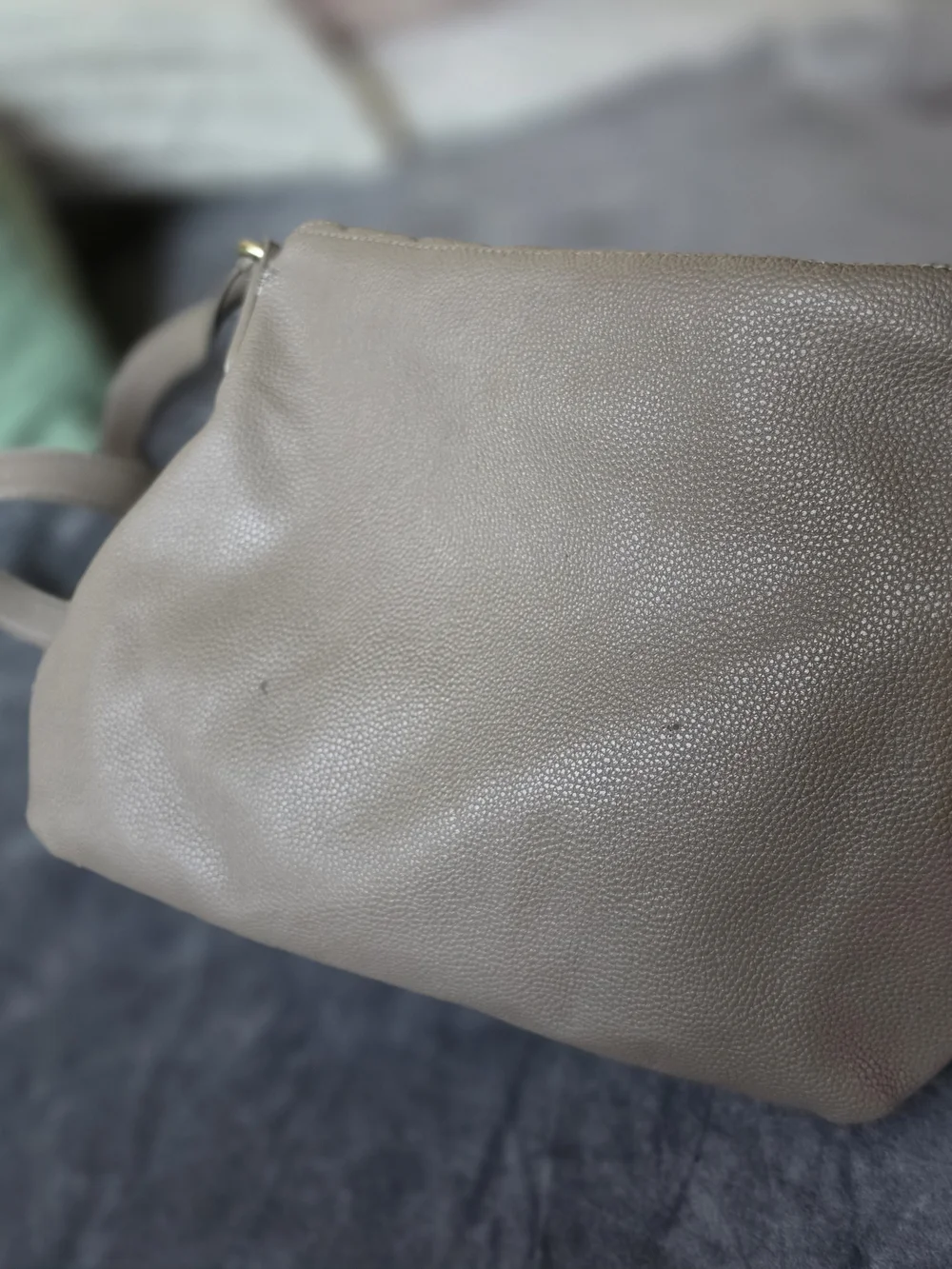Kenneth Cole Reaction Quilted Shoulder Bag in Taupe Gray